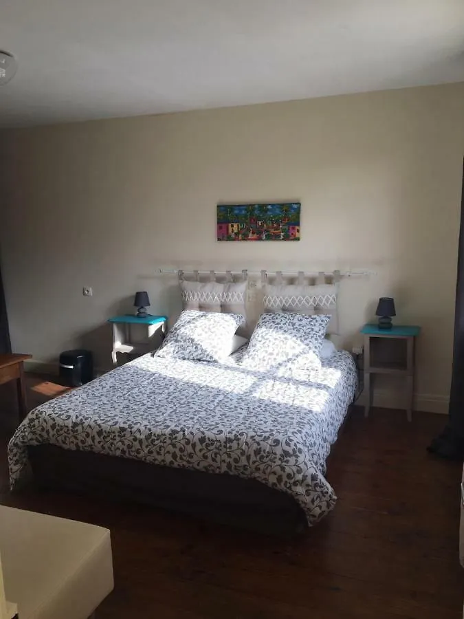 Holiday home Gite Au Marron Seissan France